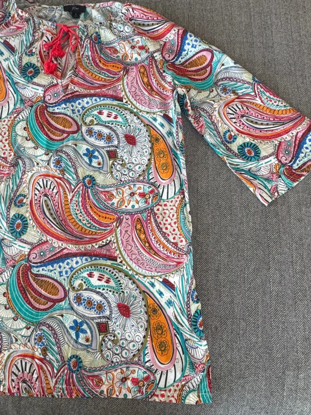 JCREW, COLORFUL AND DARLING BEACH COVERUP WITH RED TIE AT NECKLINE